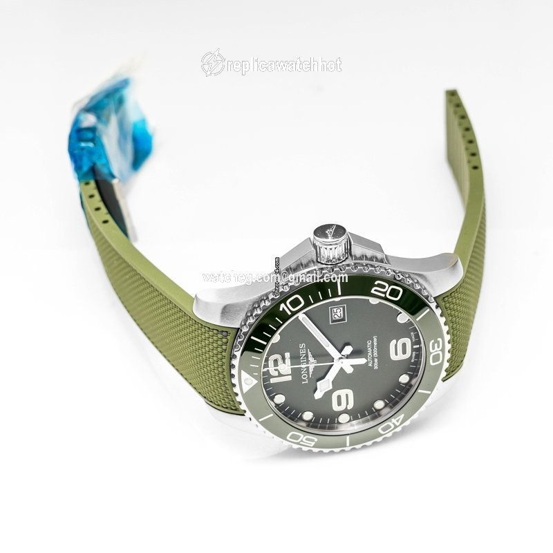 Longines HydroConquest Mens watch Unisex Automatic Steel L37824069 2