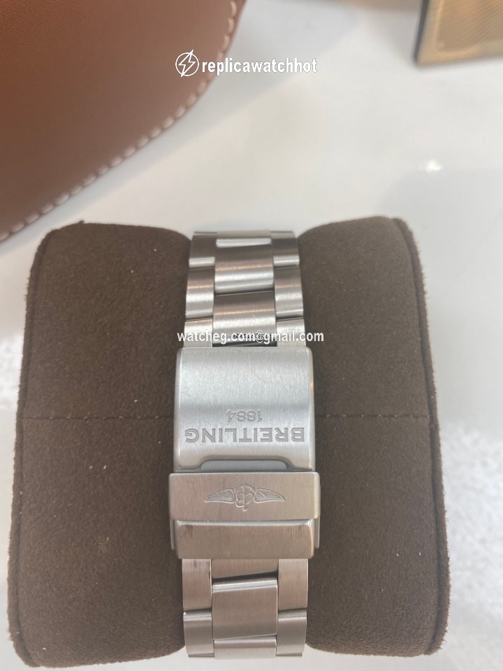 Breitling Colt Chronograph Mens watch Unisex Quartz Steel A7338811.BD43.173A 2