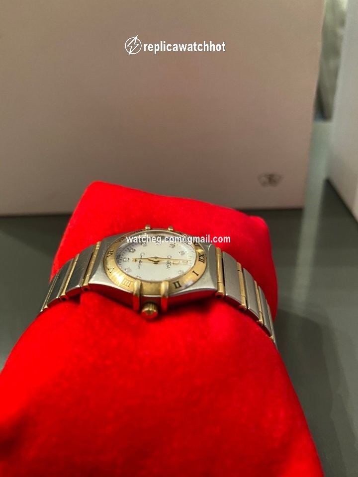 Omega Constellation Womens watch Quartz Gold Steel 1262.75.00 2