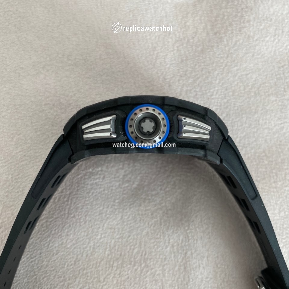 Richard Mille RM 011 Mens watch Unisex Automatic Carbon RM 11-04 2