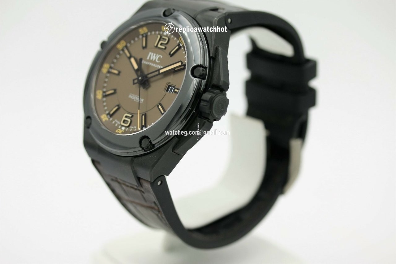 IWC Ingenieur AMG Mens watch Unisex Automatic Ceramic IW322504 2