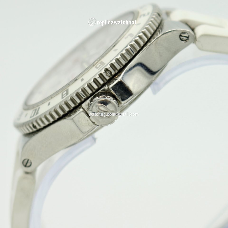 Breitling Superocean GMT Mens watch Unisex Automatic Steel A32380 2