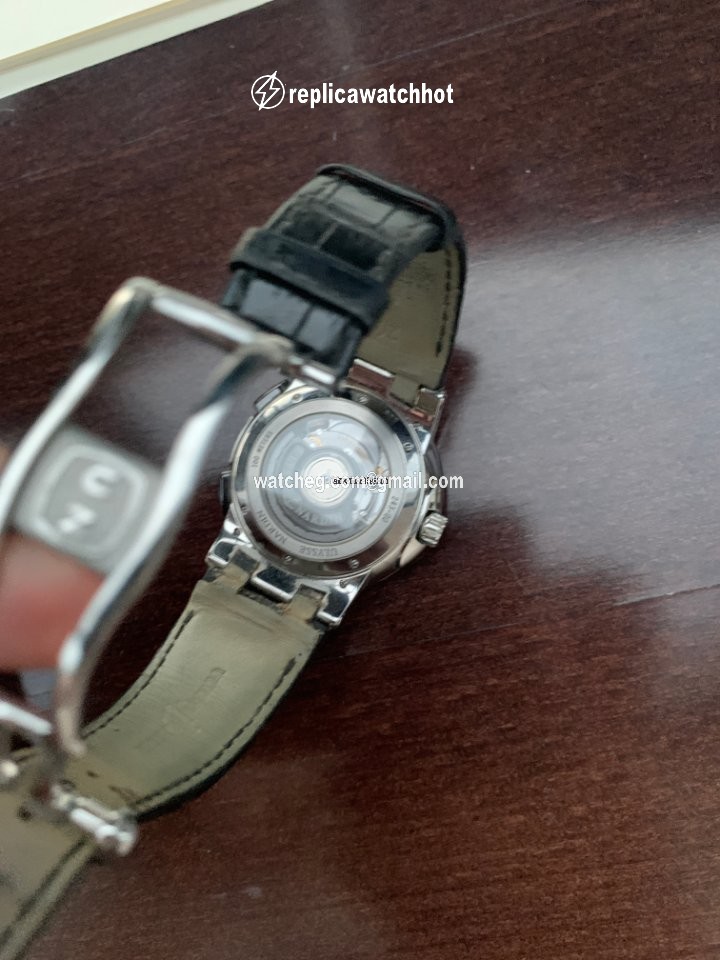 Ulysse Nardin Executive Dual Time Mens watch Unisex Automatic Steel 243-00 42 2