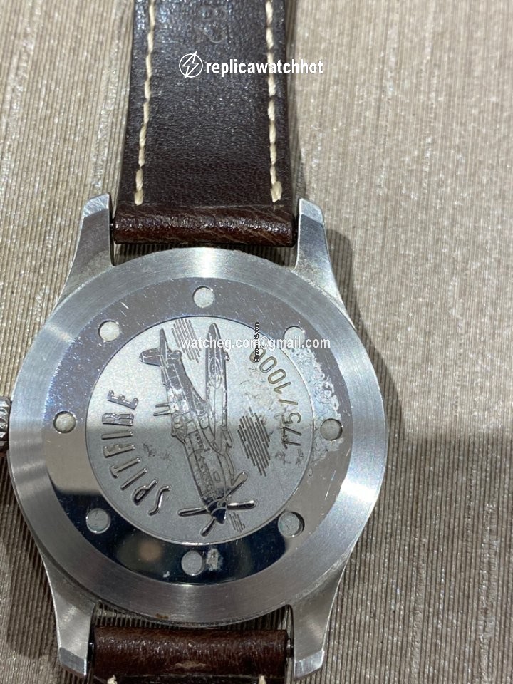 IWC Pilot Mark Mens watch Unisex Automatic Steel IW3253005 2