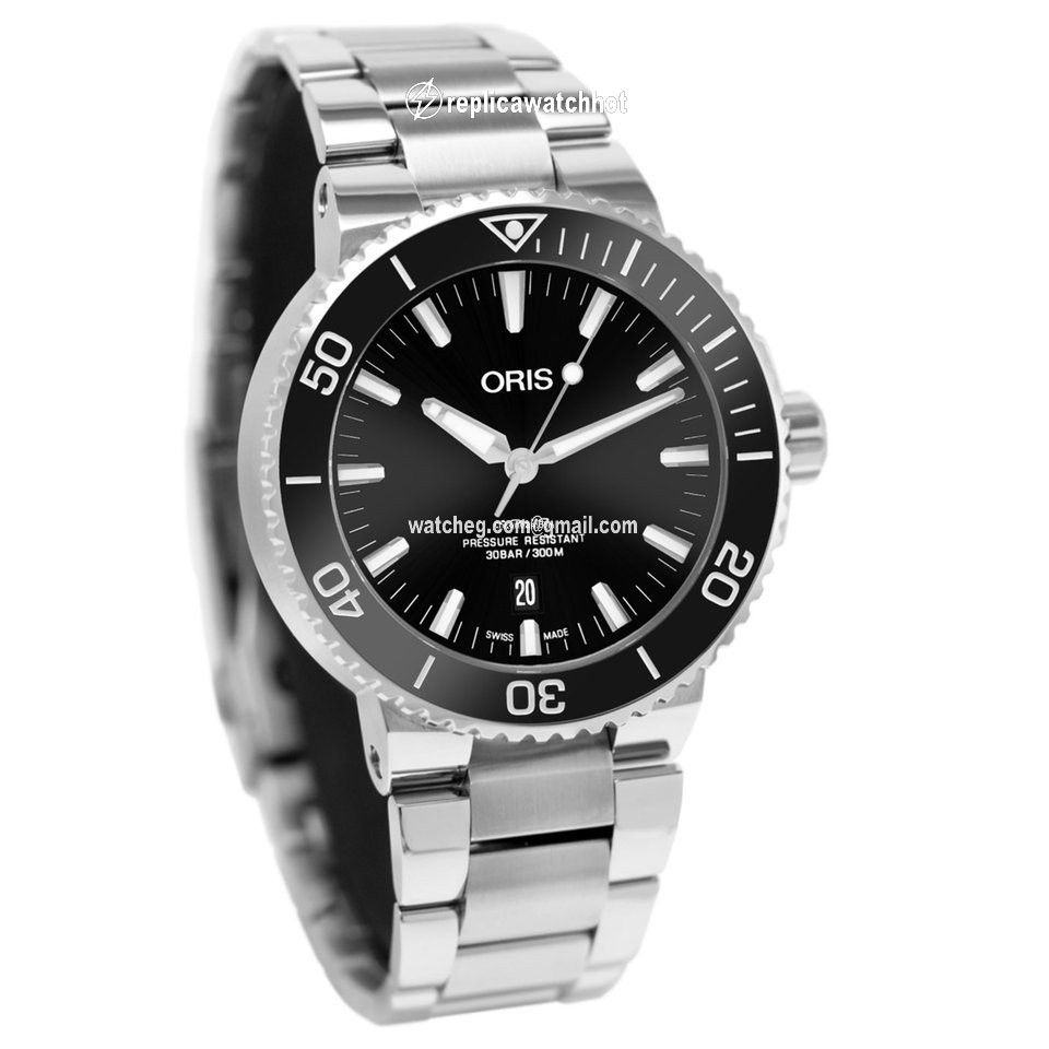 Oris Aquis Date Mens watch Unisex Automatic Steel 01 733 7730 4134-07 8 24 05PEB 2