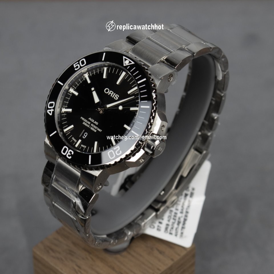 Oris Aquis Date Automatic Steel 01 733 7730 4134-07 4 24 64EB 2