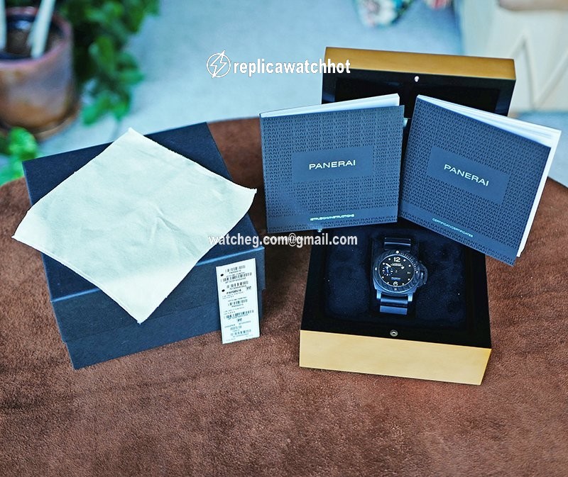 Panerai Luminor Submersible 1950 3 Days Automatic PAM 616 2