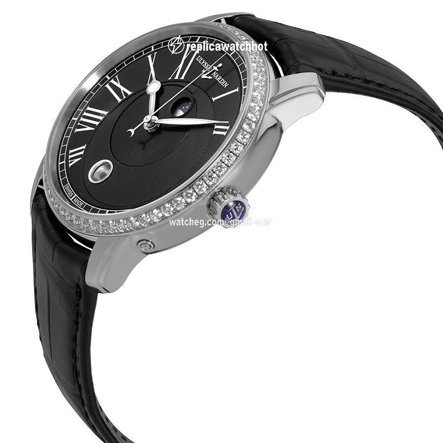 Ulysse Nardin Classico Luna Mens watch Unisex Automatic Steel 8293-122B-2 422 2