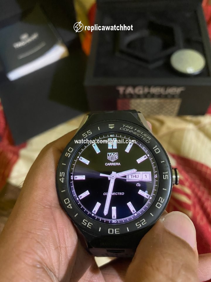 TAG Heuer Connected Mens watch Unisex Automatic Titanium SBF8A8001 2