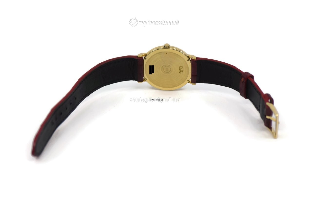 Piaget Mens watch Unisex Quartz Yellow gold 8065 2