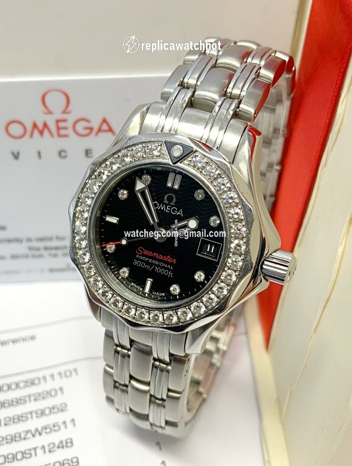 Omega Seamaster Diver 300 M Steel 212.15.28.61.51.001 2