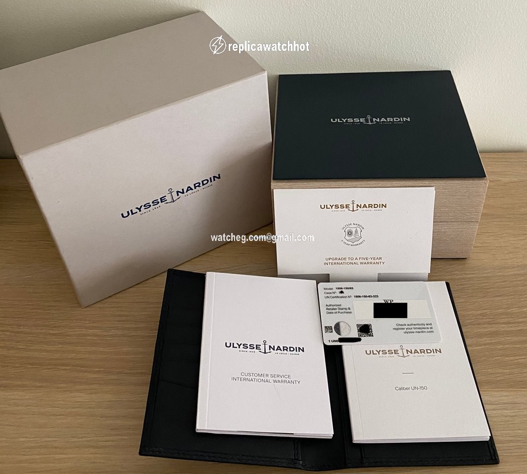 Ulysse Nardin Marine Chronograph Mens watch Unisex Automatic Rose gold 1506-150 63 2