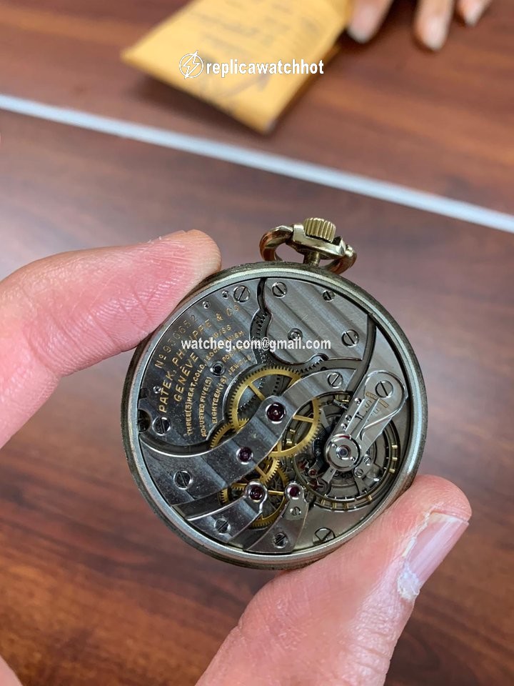Patek Philippe Vintage Yellow gold 600 2 2