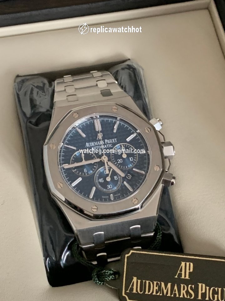 Audemars Piguet Royal Oak Chronograph Mens watch Unisex Automatic Steel 26320ST.OO.1220ST.03 2