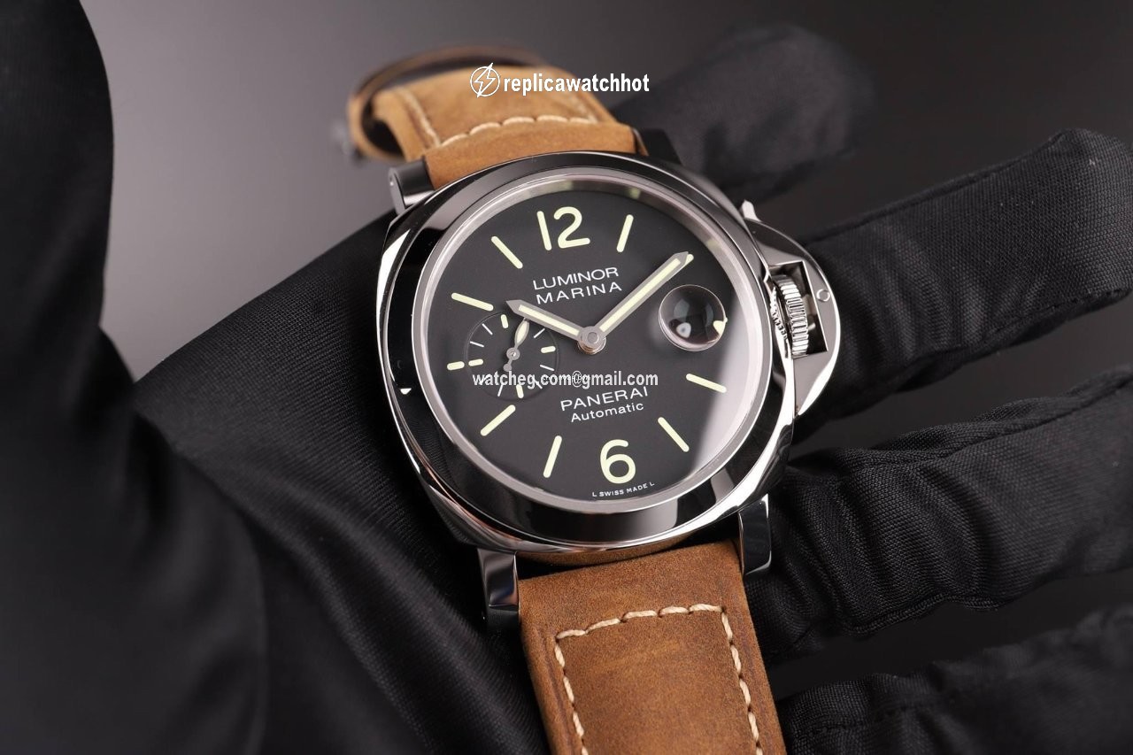 Panerai Luminor Marina Automatic Mens watch Unisex Automatic Steel PAM 01104 2