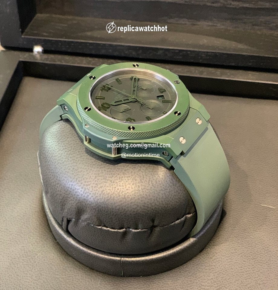Hublot Big Bang 44 mm Mens watch Unisex Automatic Ceramic 301.GI.5290.RG 2