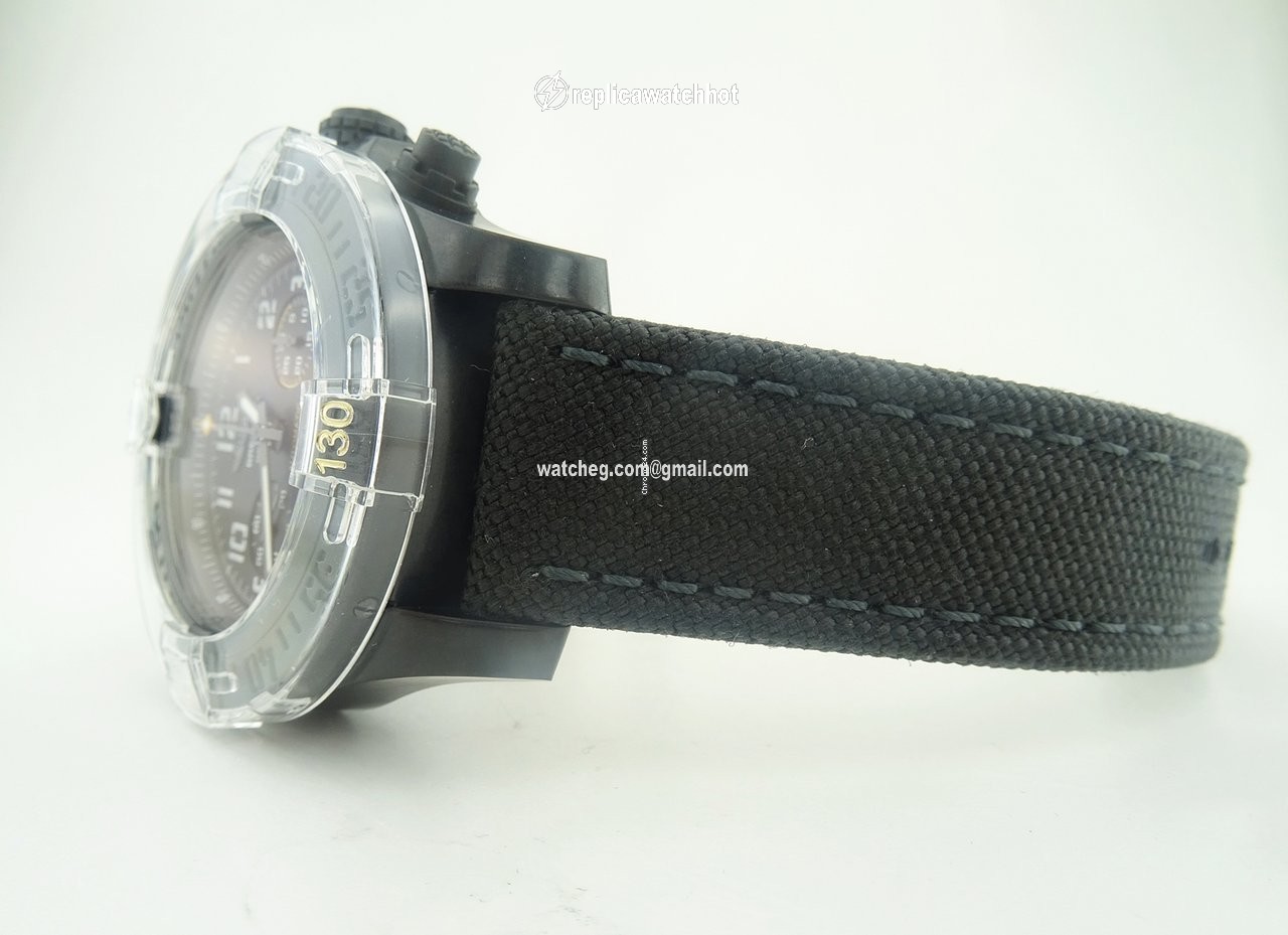 Breitling Avenger Hurricane Mens watch Unisex Automatic XB0180E4 BF31 153S X20D.4 2