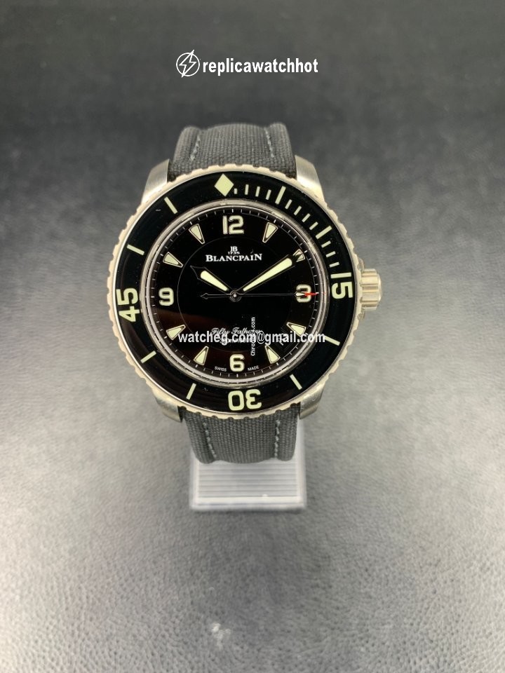 Blancpain Fifty Fathoms Mens watch Unisex Automatic Titanium 5015-12B30-B52A 2