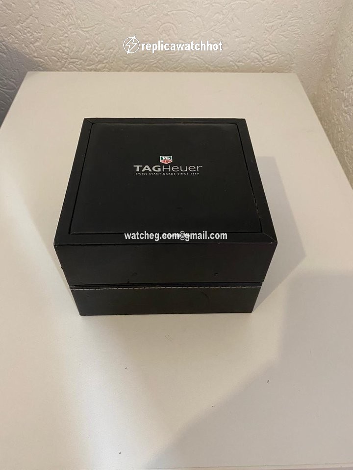 TAG Heuer Aquaracer 300M Mens watch Unisex Quartz Steel CAF7111 2