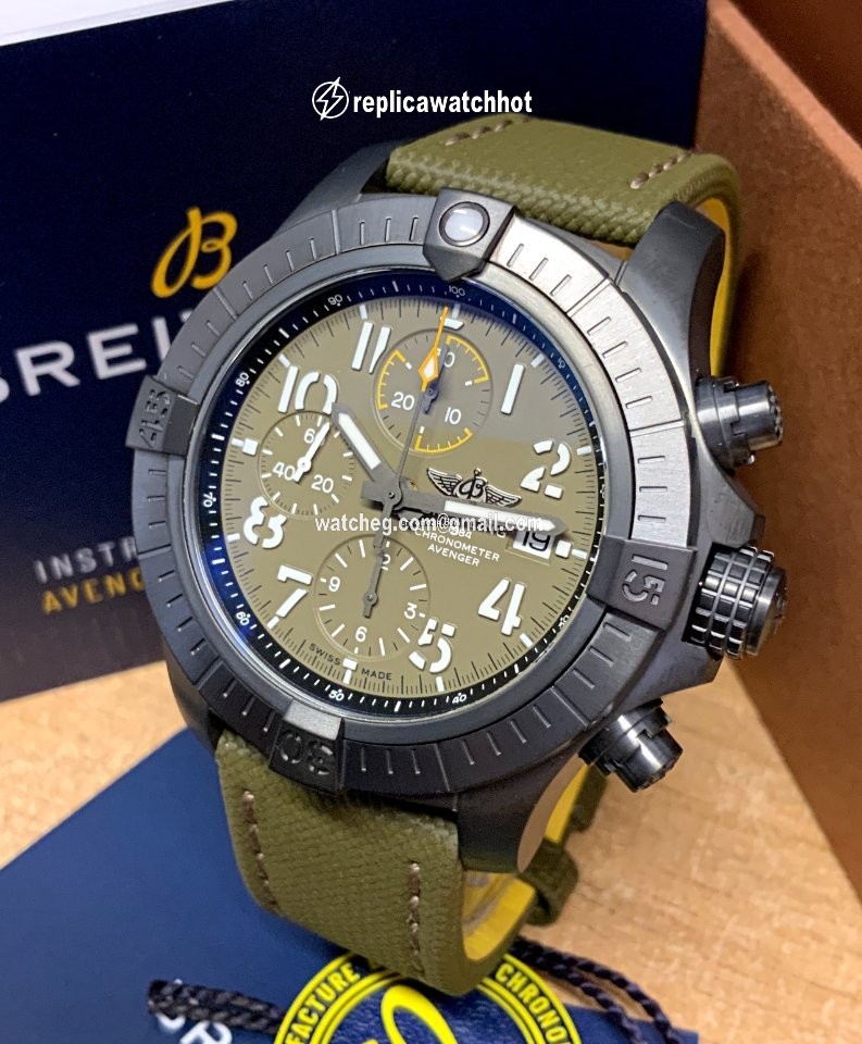 Breitling Avenger Mens watch Unisex Automatic Titanium V13317101L1X2 2