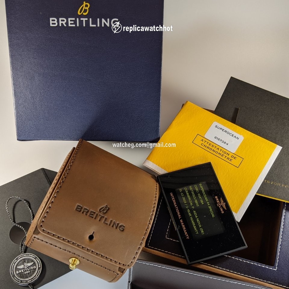 Breitling Superocean 44 Mens watch Unisex Automatic Steel M1739313 BE92 227S M20SS.1 2
