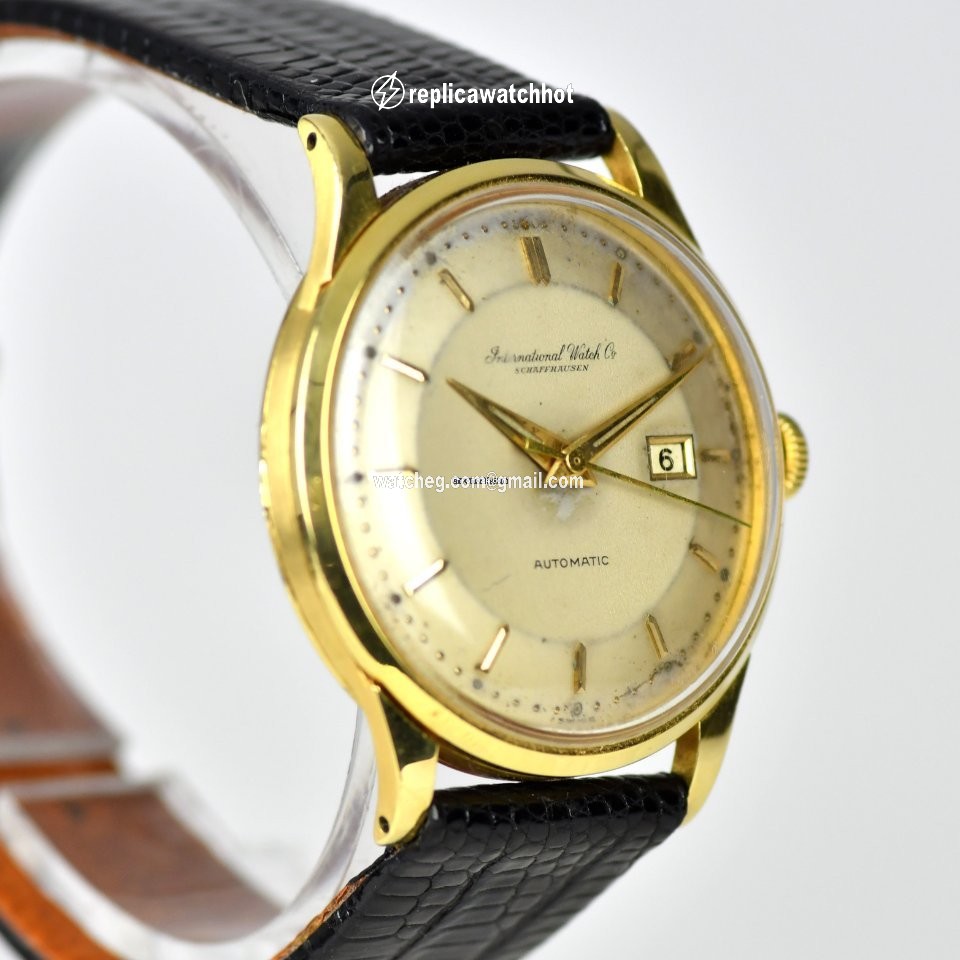 IWC Mens watch Unisex Automatic Yellow gold IW8531 2