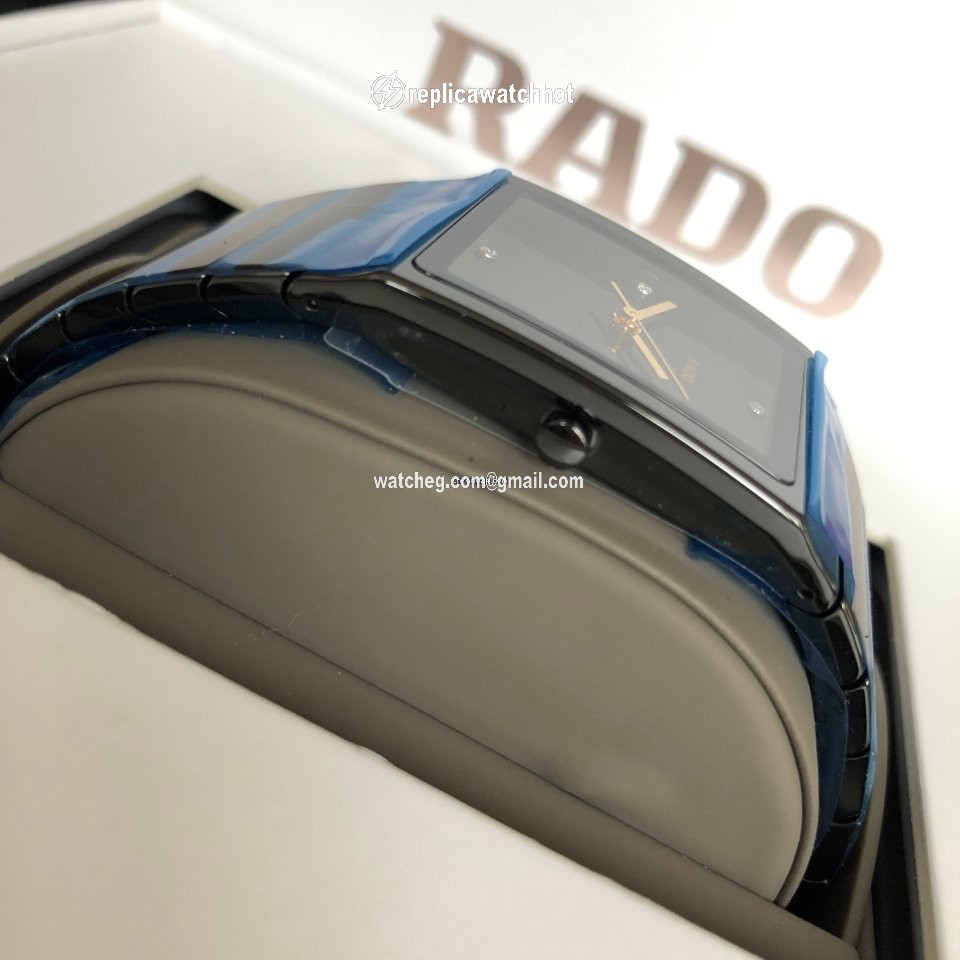 Rado Ceramica Mens watch Unisex Ceramic R21700722 2
