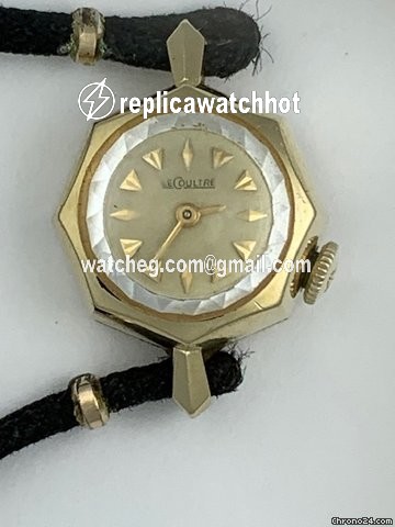 Jaeger-LeCoultre Manual winding Yellow gold LeCoultre Ladies 2