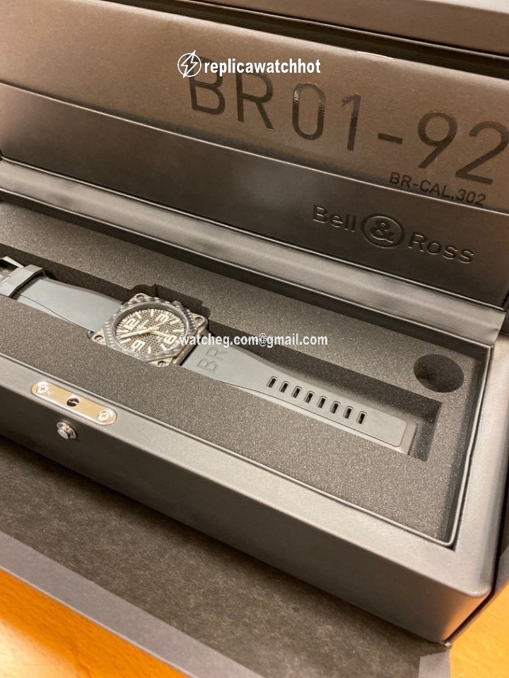 Bell & Ross BR 01-92 Mens watch Unisex Automatic Carbon BR0192-CA-FIBER 2