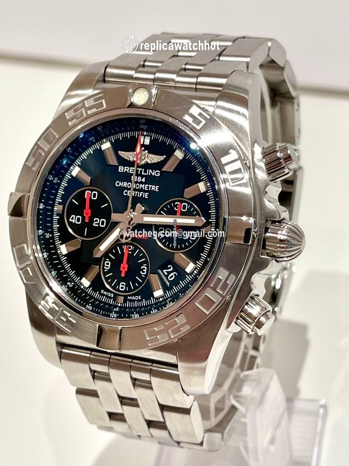 Breitling Chronomat Mens watch Unisex Automatic Steel AB0111-105 2