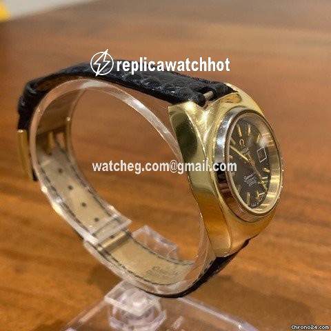 Omega Seamaster Womens watch Automatic Gold Steel 166.130 2