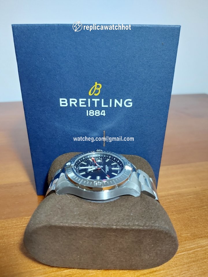 Breitling Avenger Mens watch Unisex Automatic Steel A32397101B1A1 2