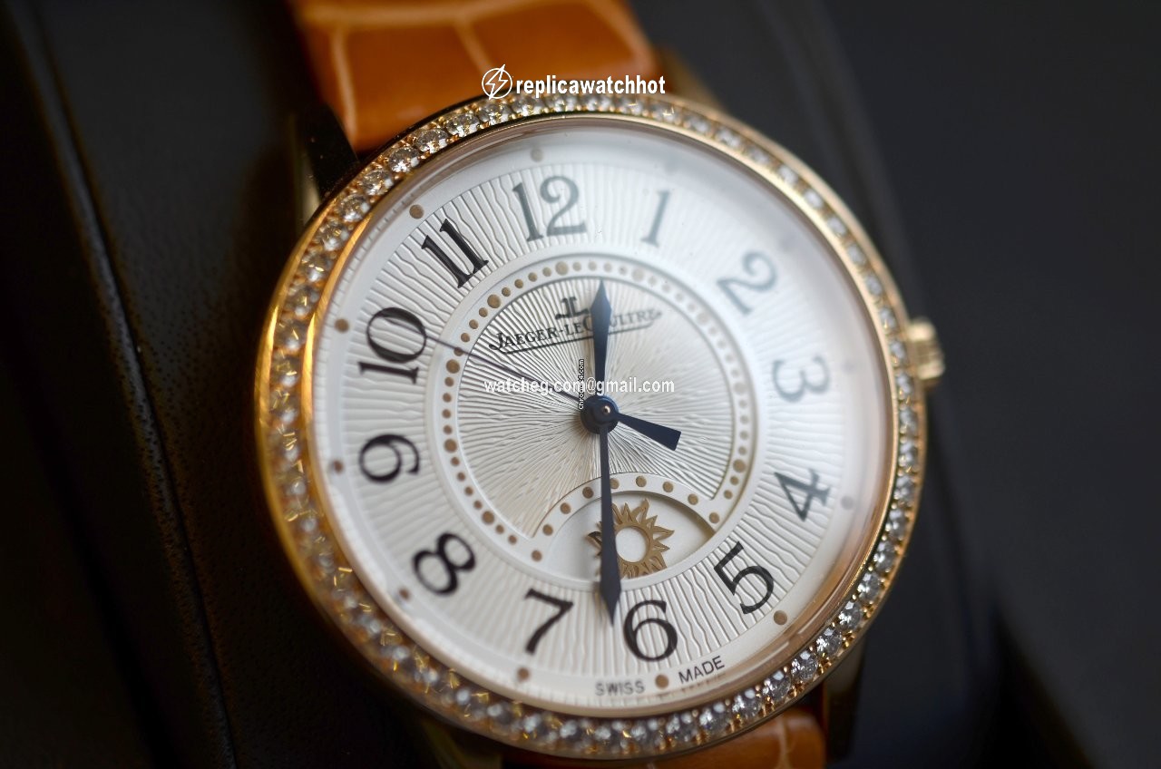 Jaeger-LeCoultre Rendez-Vous Womens watch Automatic Rose gold Q3612420 2
