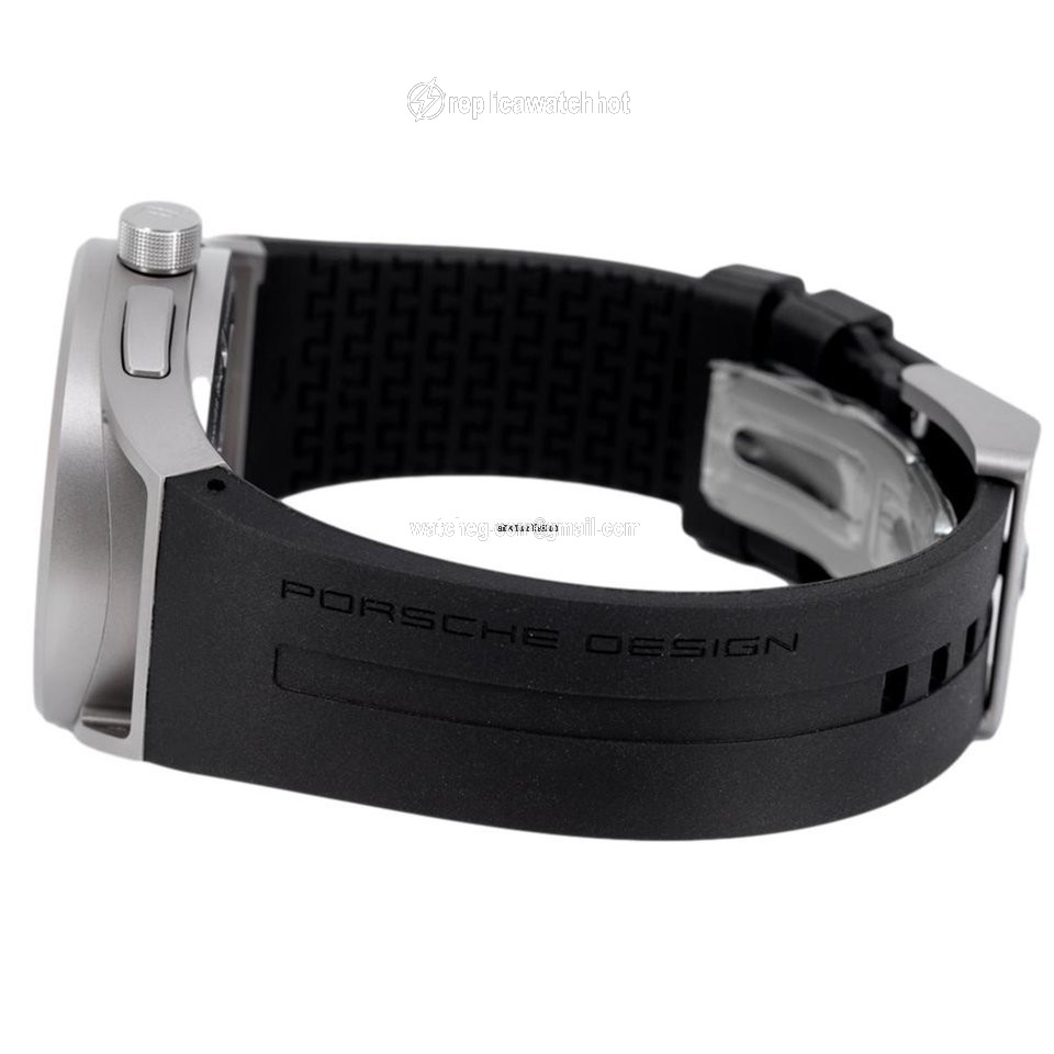 Porsche Design Mens watch Unisex Quartz Titanium 6020.1.01.003.06.2 2