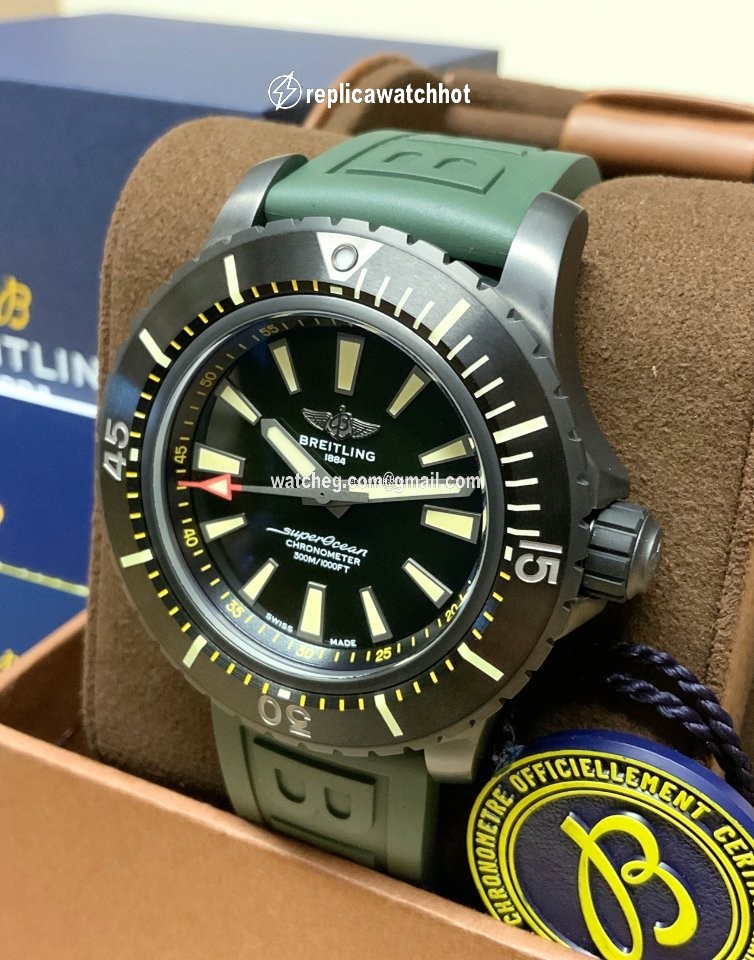 Breitling Superocean Mens watch Unisex Automatic Titanium V17369241L1S1 2