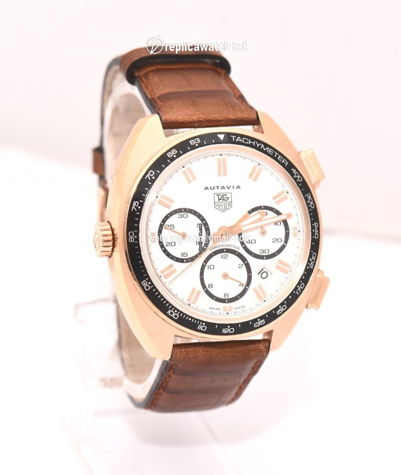 TAG Heuer Autavia Automatic Rose gold CY5140.FC8158 2