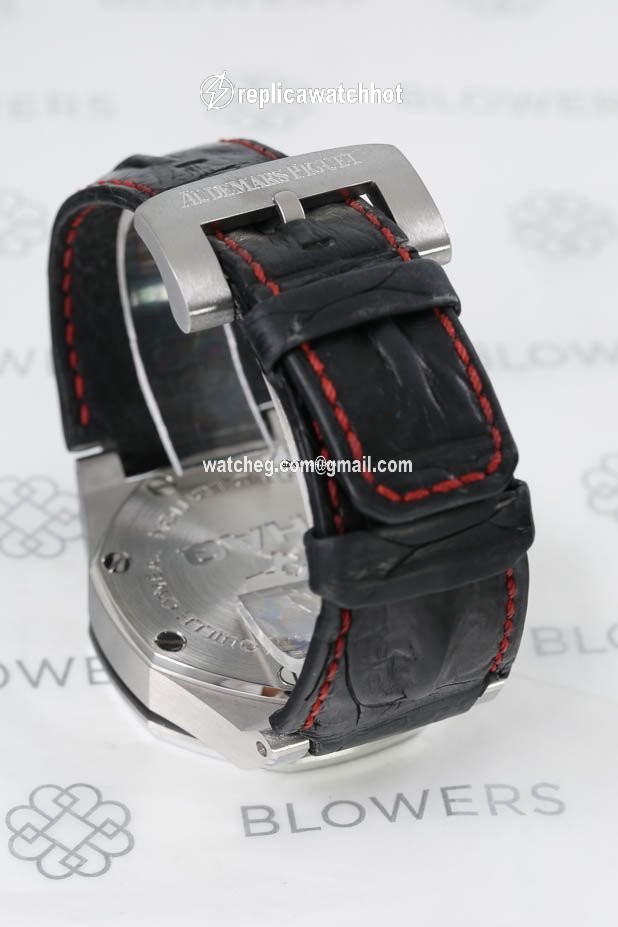 Audemars Piguet Royal Oak Offshore Chronograph Mens watch Unisex Automatic Steel 26133ST. 00.A101CR.01 2