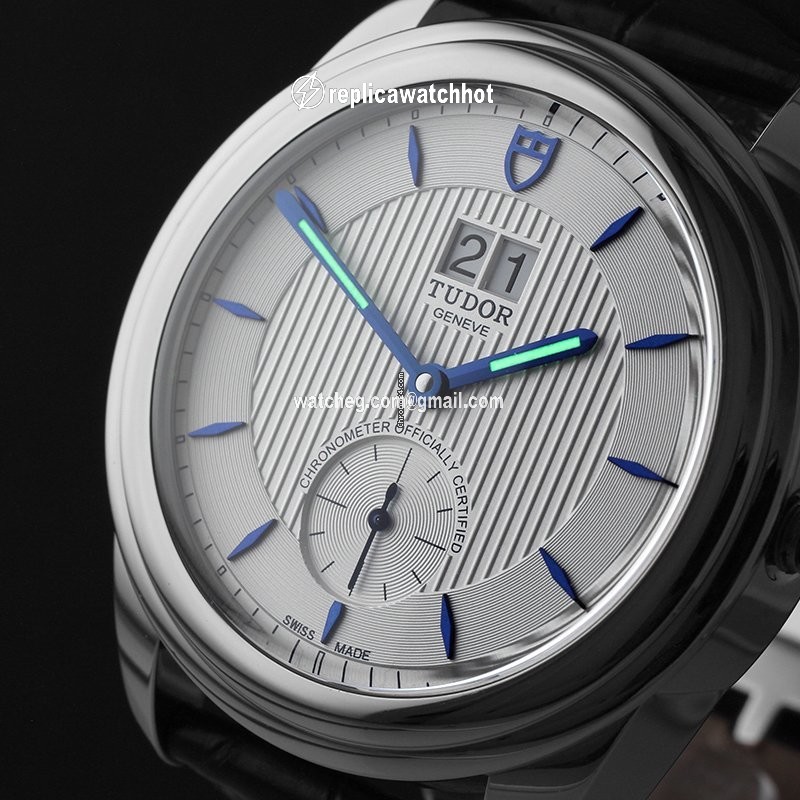 Tudor Glamour Double Date Mens watch Unisex Automatic M57100-0016 2