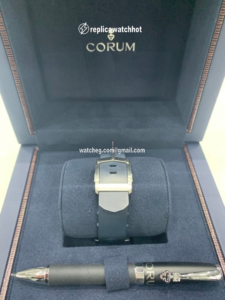 Corum Admirals Cup Challenger Mens watch Unisex Automatic Steel 984.970.47 F371 PN34 2
