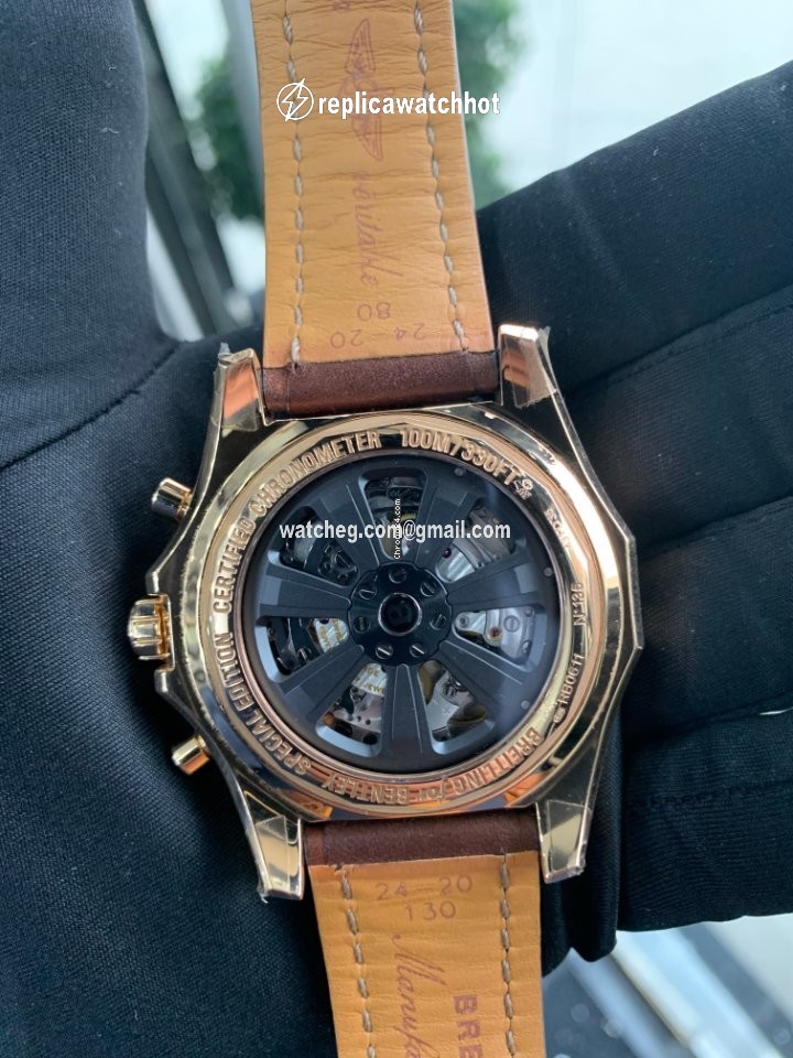 Breitling Bentley B06 Mens watch Unisex Automatic Rose gold RB061112 2