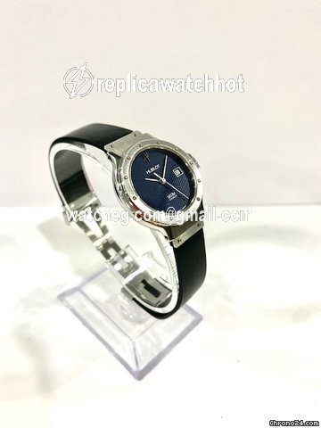 Hublot Classic Womens watch Quartz Steel 1391.1 2