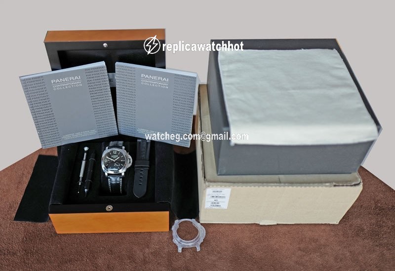 Panerai Luminor 1950 3 Days GMT Power Reserve Automatic Automatic PAM 321 2