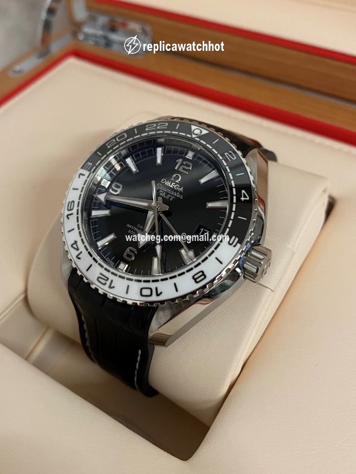 Omega Seamaster Planet Ocean Mens watch Unisex Automatic Steel 215.33.44.22.01.001 2