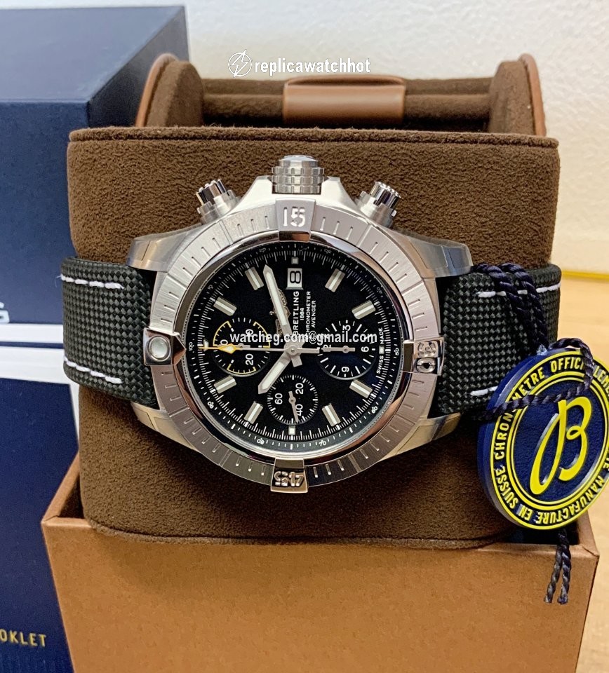 Breitling Avenger Mens watch Unisex Automatic Steel A13317101B1X1 2