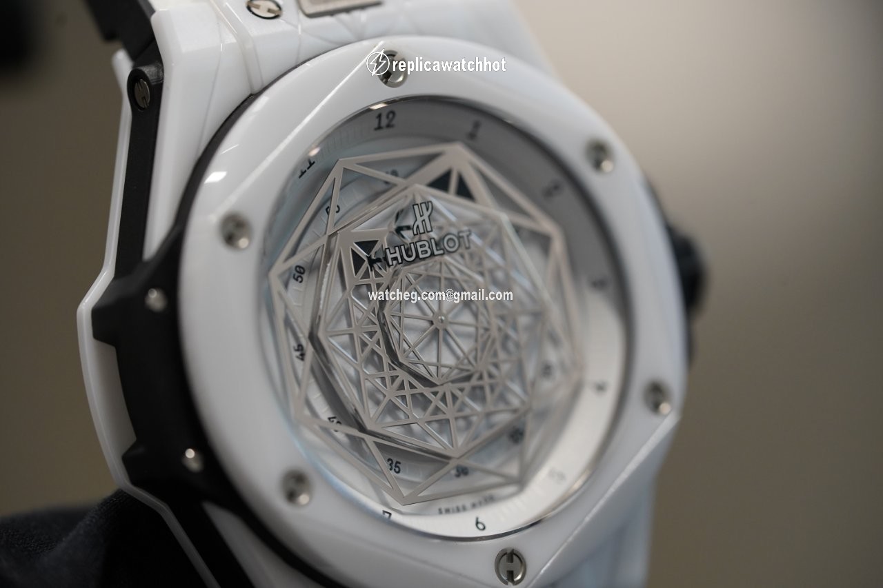 Hublot Big Bang Sang Bleu Mens watch Unisex Automatic Ceramic 415.HX.2027.VR.MXM19 2
