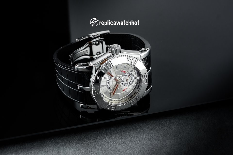 Roger Dubuis Easy Diver Mens watch Unisex Automatic Steel SE46 149 2