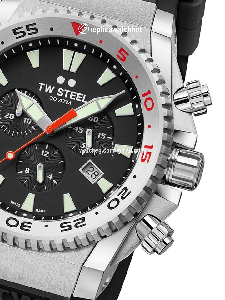 TW Steel Mens watch Unisex Quartz Steel ACE400 2