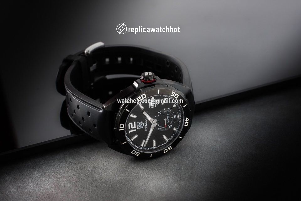 TAG Heuer Formula 1 Calibre 6 Mens watch Unisex Automatic Steel WAZ2112 2