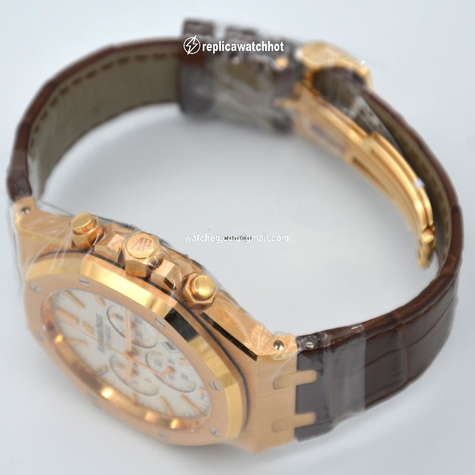 Audemars Piguet Royal Oak Chronograph Mens watch Unisex Automatic Rose gold 26320OR.OO.D088CR.01 2