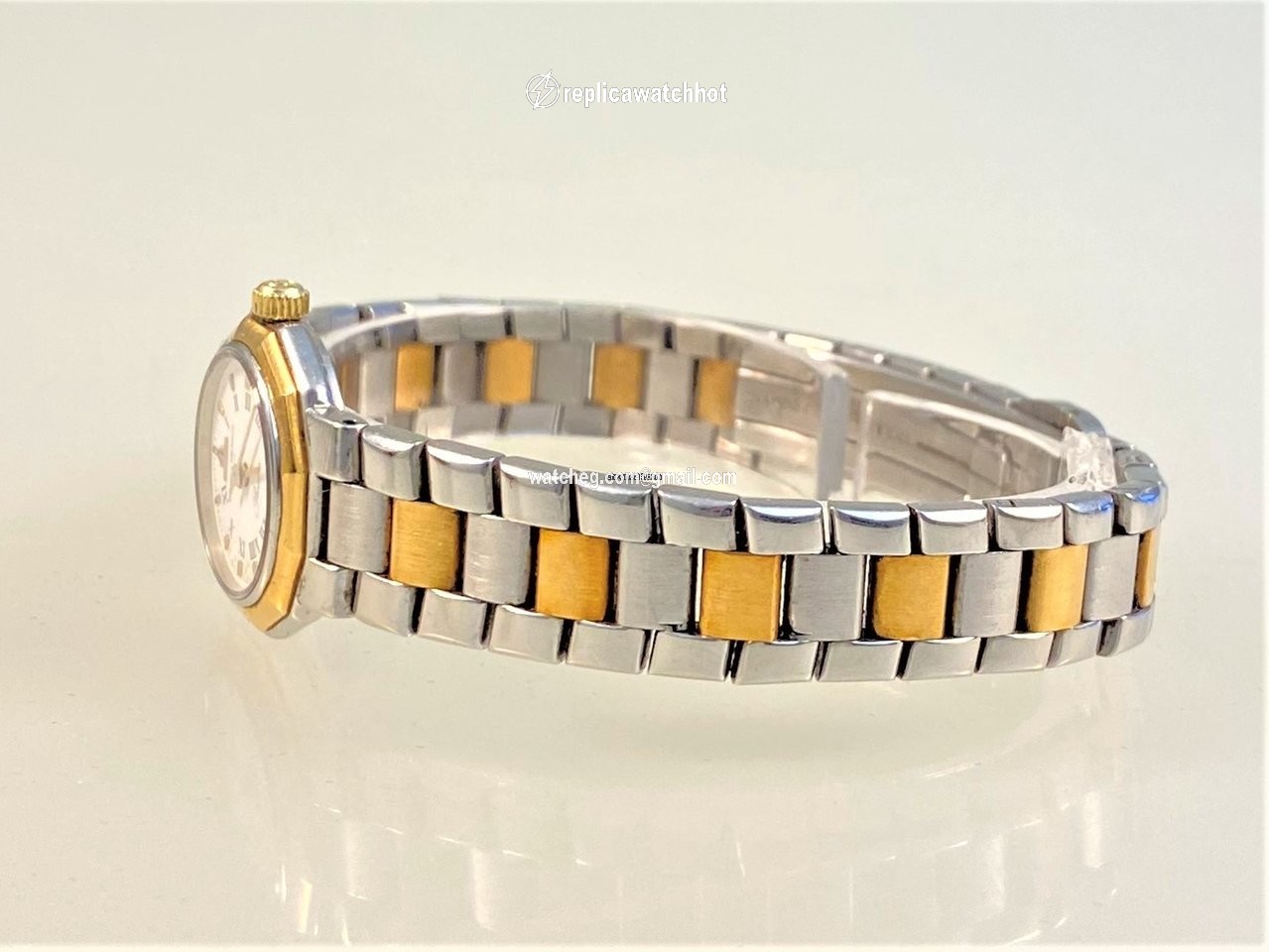 Baume & Mercier Riviera Womens watch Quartz Gold Steel 5232.038 2